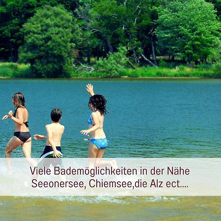Designerwohnungen "Beim Schmied" In Chiemseenaehe Traunreut Extérieur photo